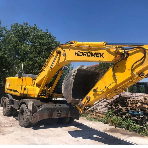 Toprak Silindiri ve Beko Loder Kullanımının İnşaat Projelerine Katkısı